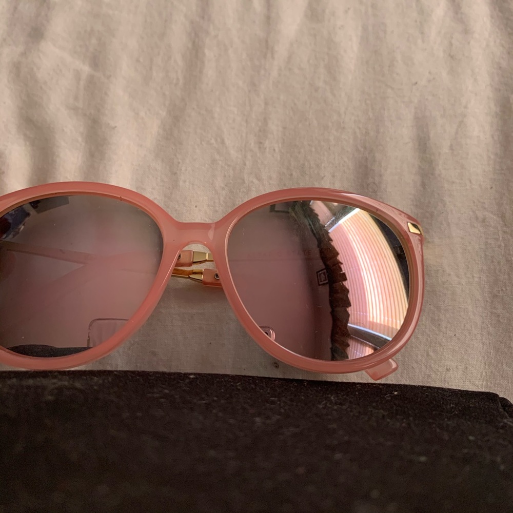 Sunglasses - Picture 2 of 4